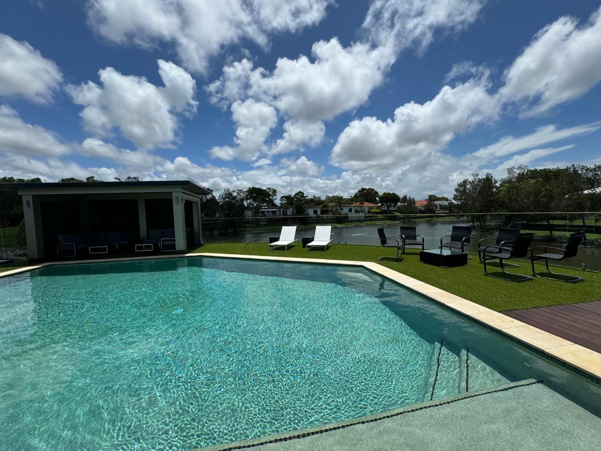 Guest house Lakeside Retreat Gold Coast